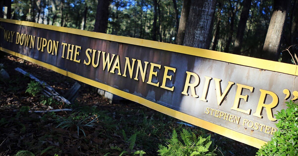 Sign that says Way Down Upon the Suwannee River