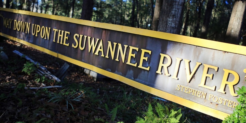 Sign that says Way Down Upon the Suwannee River